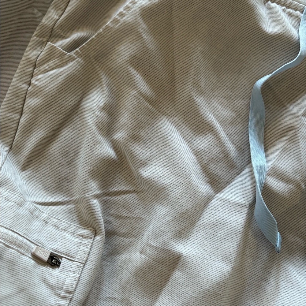 Figs Discontinued Space Grey Joggers and Scrub Top